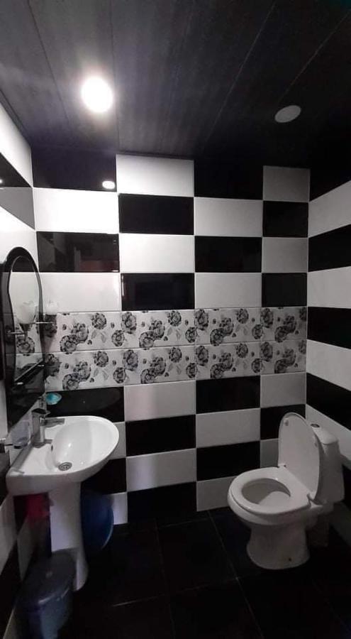 Rachvela'S Guest House ボルジョミ エクステリア 写真