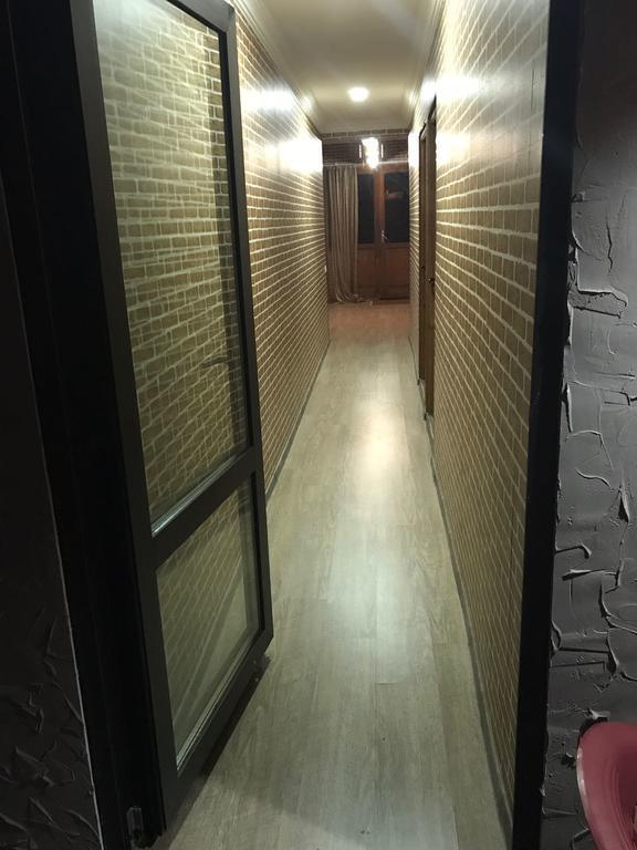 Rachvela'S Guest House ボルジョミ エクステリア 写真